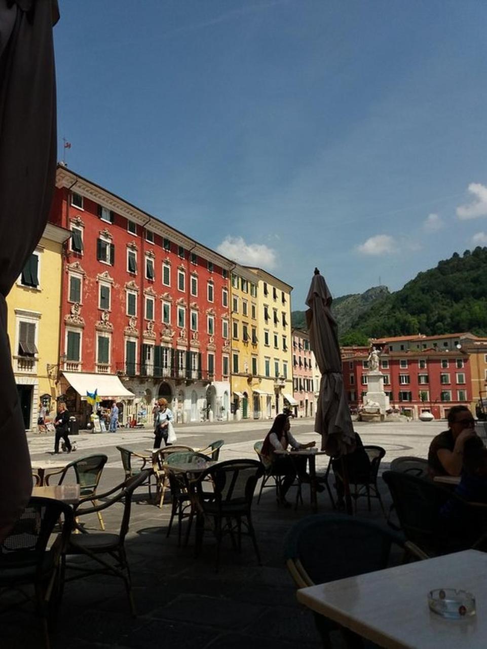 B&B "La Bottega D'Arte" Carrara Bagian luar foto