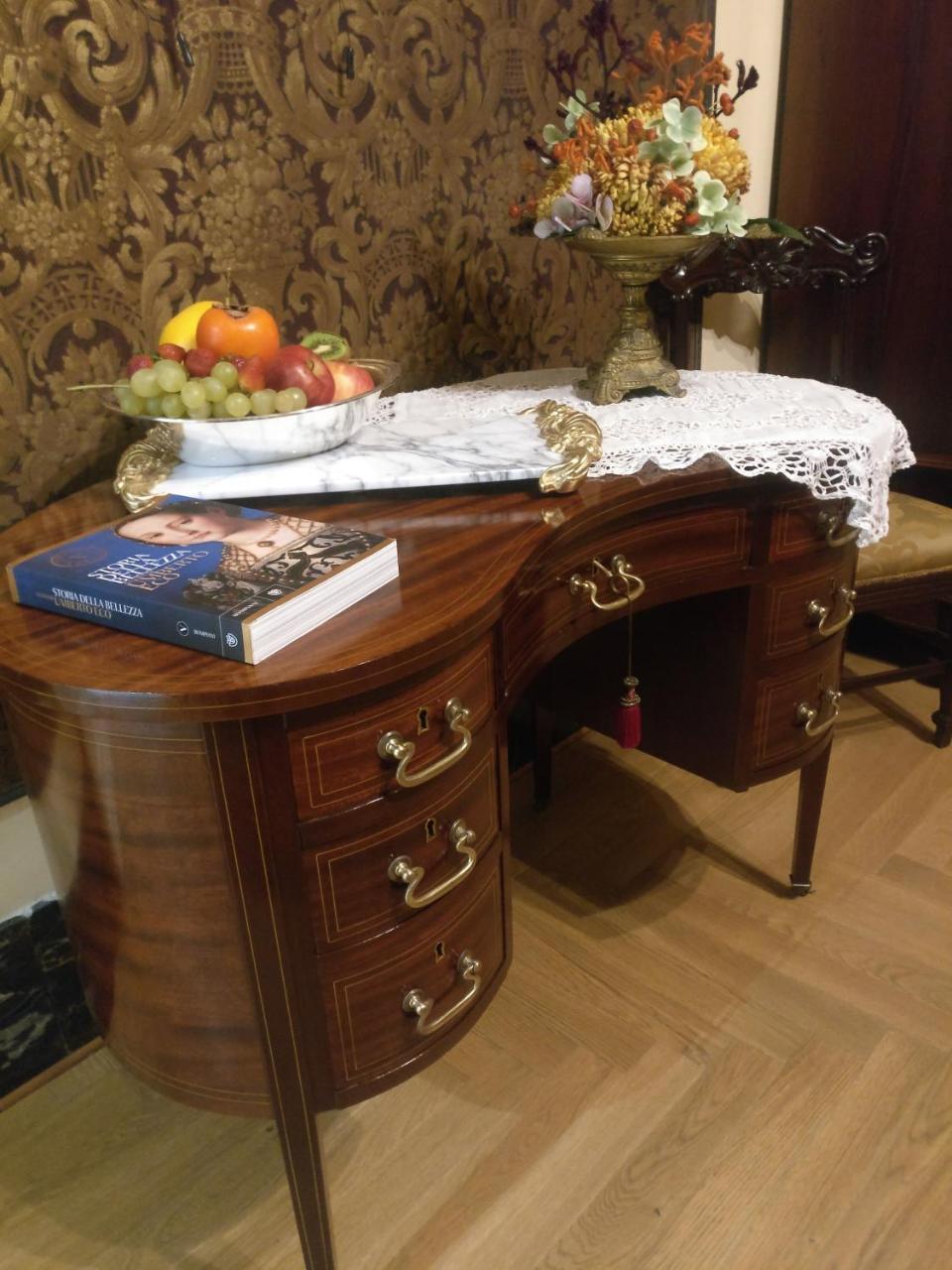 B&B "La Bottega D'Arte" Carrara Bagian luar foto