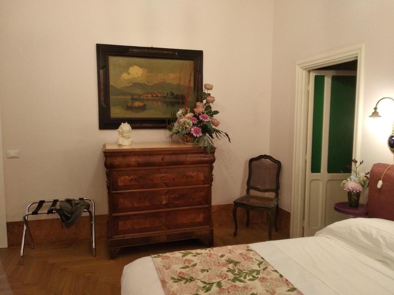 B&B "La Bottega D'Arte" Carrara Bagian luar foto